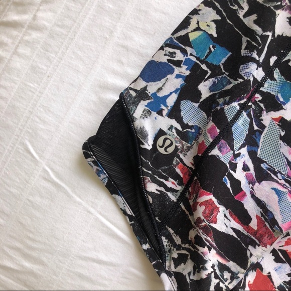 SOLD Lululemon Hotty Hot Shorts Size 8 Culture - Picture 5 of 7